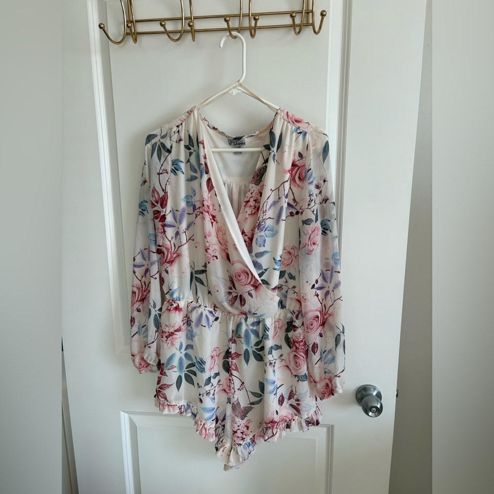 🌺 J for Justify Floral Romper
